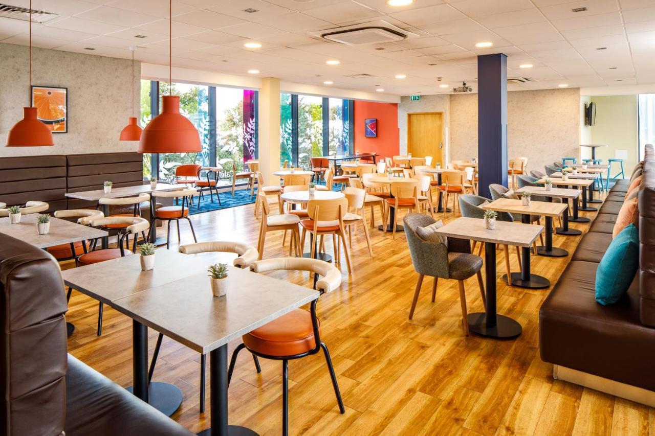הונסלו Ibis Budget London Heathrow Central מראה חיצוני תמונה