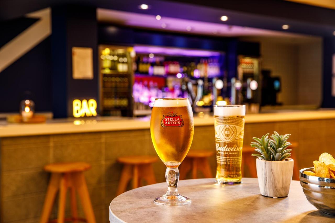 הונסלו Ibis Budget London Heathrow Central מראה חיצוני תמונה