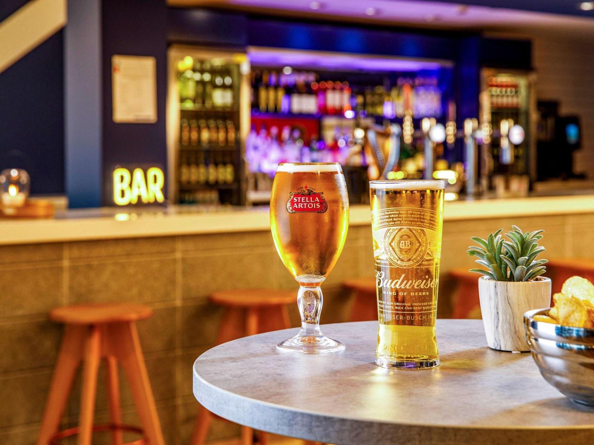 הונסלו Ibis Budget London Heathrow Central מראה חיצוני תמונה