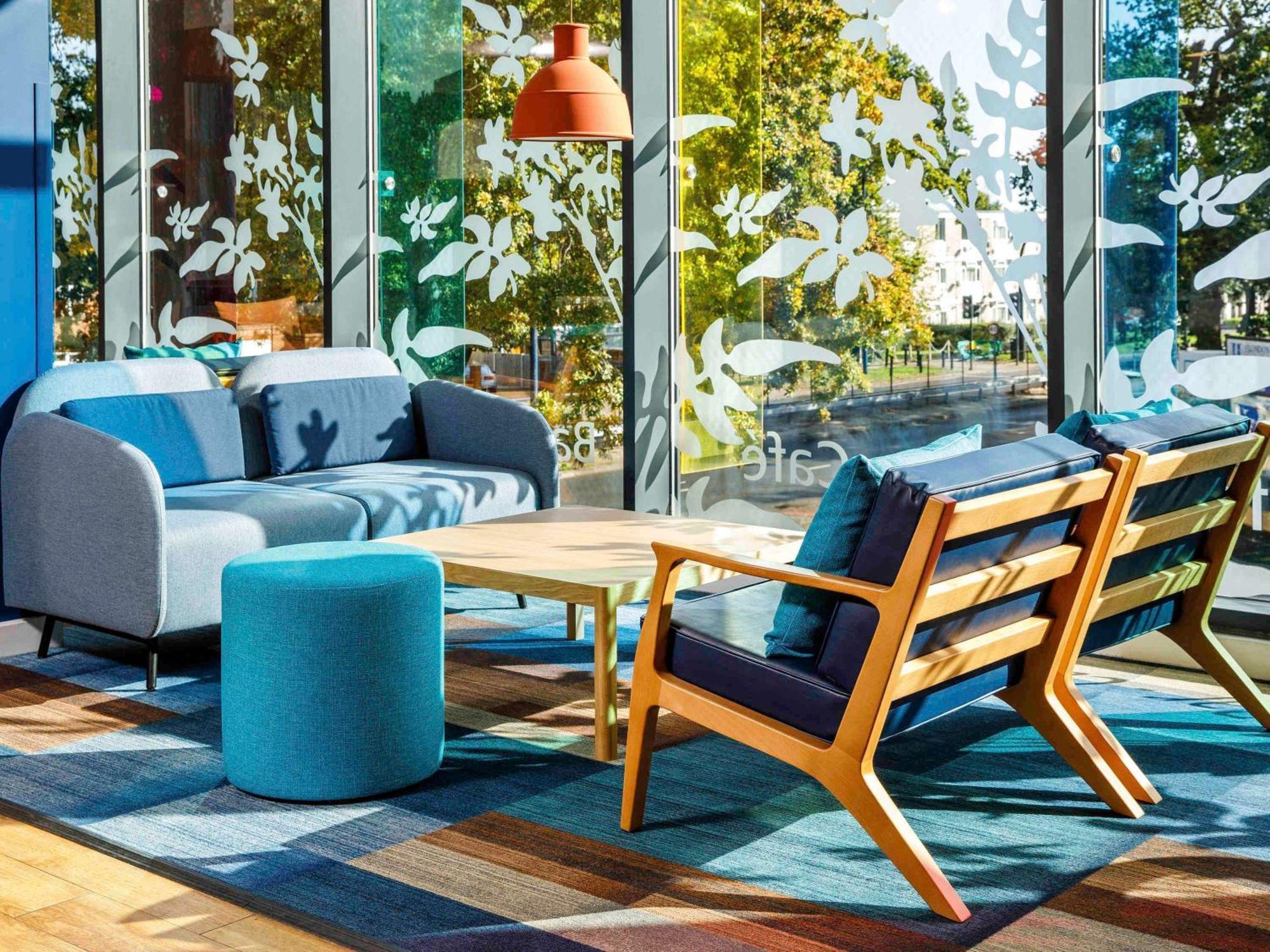 הונסלו Ibis Budget London Heathrow Central מראה חיצוני תמונה